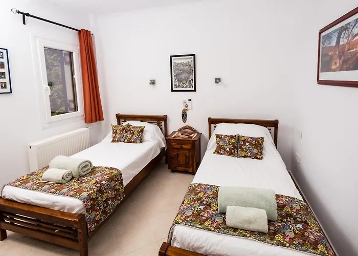 Gabriella Lefkada * Vafkeri