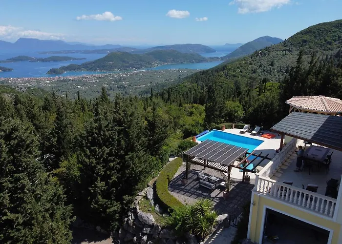 Gabriella Lefkada Vafkeri